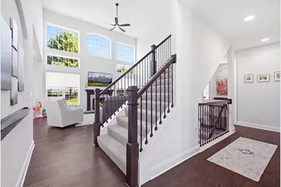 111  Sycamore Ct, Hartland, WI 53029 - Photo 9