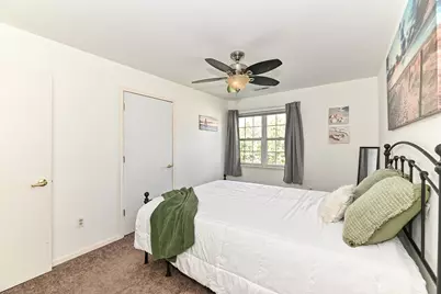 7984 N 107th St #5, Milwaukee, WI 53224 - Photo 13