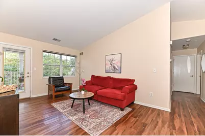 7984 N 107th St #5, Milwaukee, WI 53224 - Photo 3