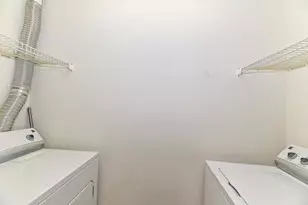 7984 N 107th St, Milwaukee, WI 53224 - Photo 11