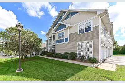 7984 N 107th St #5, Milwaukee, WI 53224 - Photo 1