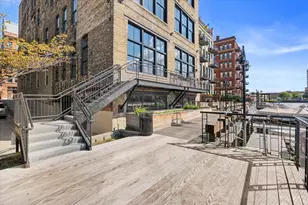 205 N Water St, Milwaukee, WI 53202 - Photo 33