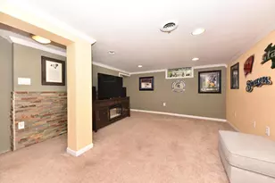 3049 N 90th St, Milwaukee, WI 53222 - Photo 17
