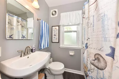 3049 N 90th St, Milwaukee, WI 53222 - Photo 9