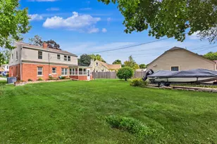 2161 W Raleigh Ave, Glendale, WI 53209 - Photo 41