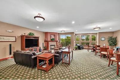 15295 W Library Ln #213, New Berlin, WI 53151 - Photo 17