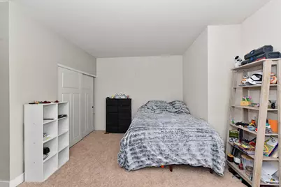 15295 W Library Ln #213, New Berlin, WI 53151 - Photo 11