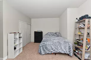 15295 W Library Ln, New Berlin, WI 53151 - Photo 11