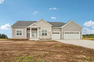 N68W26123 Brighton Dr, Lisbon, WI 53089 - Photo 1