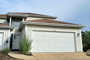 6620 Meadowlands Cir, Pleasant Prairie, WI 53158 - Photo 3