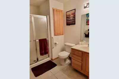 6620  Meadowlands Cir #8 C, Pleasant Prairie, WI 53158 - Photo 17