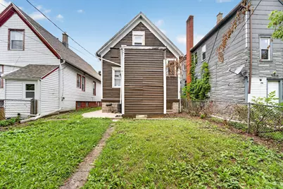 2740 N Buffum St, Milwaukee, WI 53212 - Photo 15