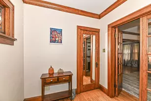 3332 S 9th Pl, Milwaukee, WI 53215 - Photo 5