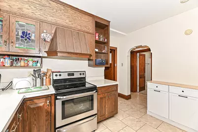 3332 S 9th Pl, Milwaukee, WI 53215 - Photo 17