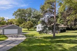 N60W22805 Silver Spring Dr, Lisbon, WI 53089 - Photo 27