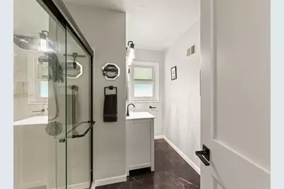 N60W22805  Silver Spring Dr, Lisbon, WI 53089 - Photo 17