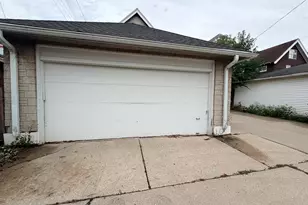 2139 N 55th St, Milwaukee, WI 53208 - Photo 5