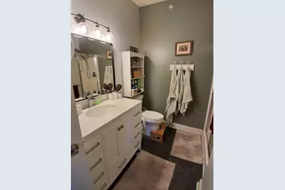 2030  Rainbow Lake Ln #316, West Bend, WI 53090 - Photo 9