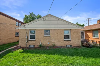 5168 N 68th St, Milwaukee, WI 53218 - Photo 15