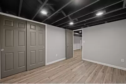 5168 N 68th St, Milwaukee, WI 53218 - Photo 11