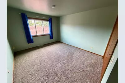 550 N Douglas St #F, Ripon, WI 54971 - Photo 15