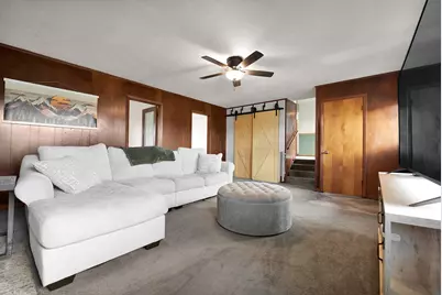 S92W22440  Henneberry Ave, Vernon, WI 53103 - Photo 9