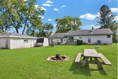 S92W22440  Henneberry Ave, Vernon, WI 53103 - Photo 7