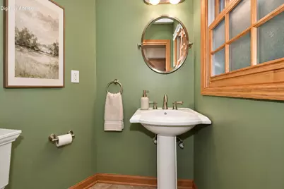5879  Ramona Dr, Greendale, WI 53129 - Photo 15