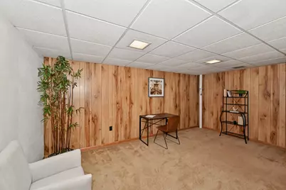 5879  Ramona Dr, Greendale, WI 53129 - Photo 29