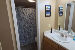 4326 Melody Ln, Madison, WI 53704 - Photo 13