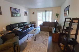 4326 Melody Ln, Madison, WI 53704 - Photo 3