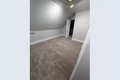 2512 W Rogers St, Milwaukee, WI 53204 - Photo 9