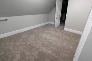 2512 W Rogers St, Milwaukee, WI 53204 - Photo 9