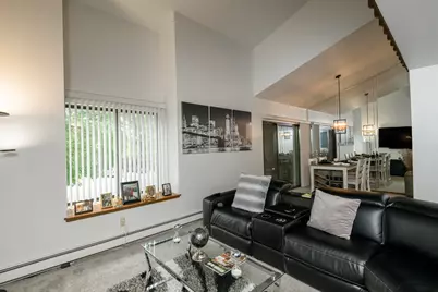 2120 W Good Hope Rd #8, Glendale, WI 53209 - Photo 11