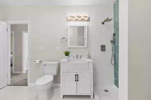 2559 S 84th St, West Allis, WI 53227 - Photo 15