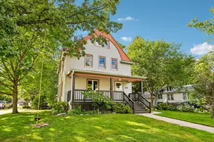 530 S Main St, Oconomowoc, WI 53066 - Photo 25