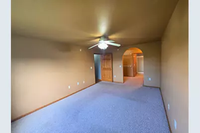 6000  S Buckhorn Ave #302, Cudahy, WI 53110 - Photo 11