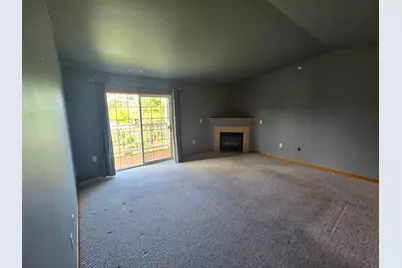 6000  S Buckhorn Ave #302, Cudahy, WI 53110 - Photo 7