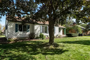 4550 N 103rd St, Wauwatosa, WI 53225 - Photo 3