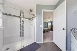 4645 W Sherwood Dr, Franklin, WI 53132 - Photo 23