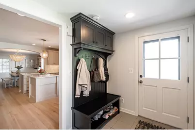 7431 N Boyd Way, Fox Point, WI 53217 - Photo 27