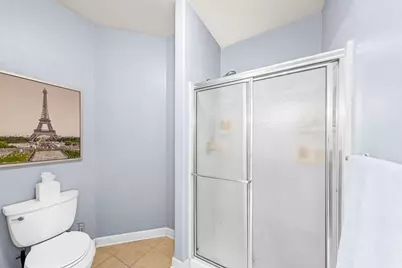 1619 N Farwell Ave #108, Milwaukee, WI 53202 - Photo 17