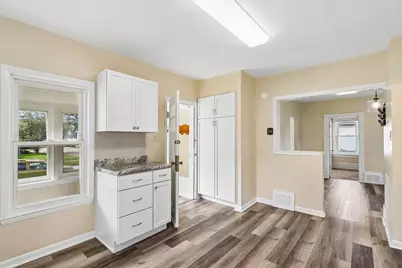 924  44th St, Kenosha, WI 53140 - Photo 17