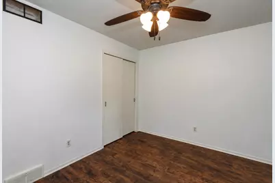 929  Howard St, Waukesha, WI 53188 - Photo 21