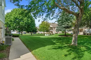 1102 N Sunnyslope Dr, Racine, WI 53406 - Photo 41