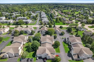 1102 N Sunnyslope Dr, Racine, WI 53406 - Photo 33