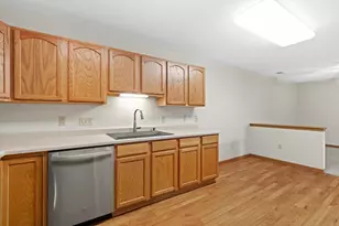 1102 N Sunnyslope Dr, Racine, WI 53406 - Photo 15