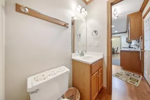 6665 S 20th St, Oak Creek, WI 53154 - Photo 29