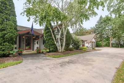 W215N5353  Ada Ct, Menomonee Falls, WI 53051 - Photo 45