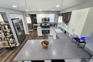 230 Devils Ln, Walworth, WI 53184 - Photo 7